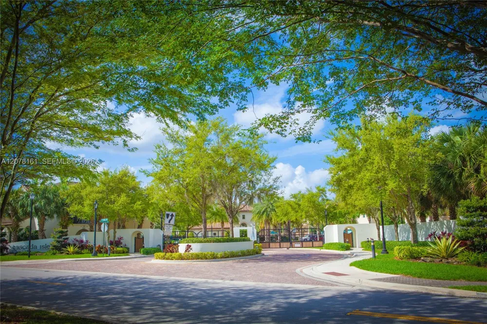 2958 St Thomas Dr #2958 Cooper City, FL 33024
