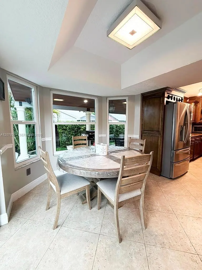 14719 SW 44th Ln Miami, FL 33185