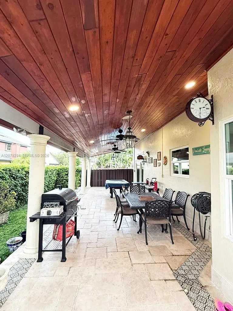 14719 SW 44th Ln Miami, FL 33185