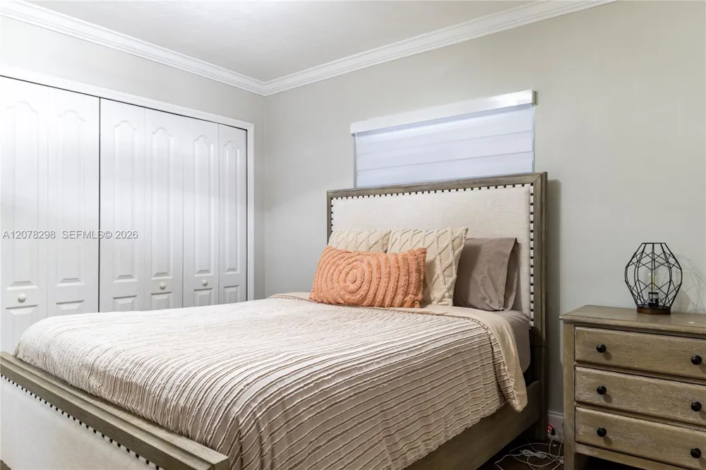 11900 SW 110th St Cir E Miami, FL 33186