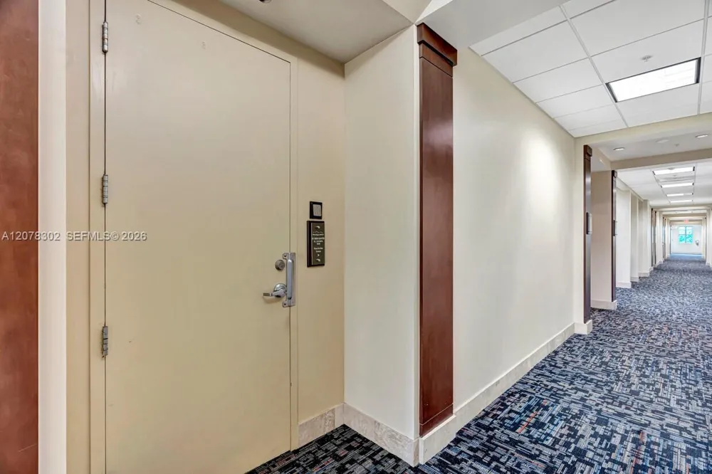 3650 NW 82nd Ave #PH506 Doral, FL 33166