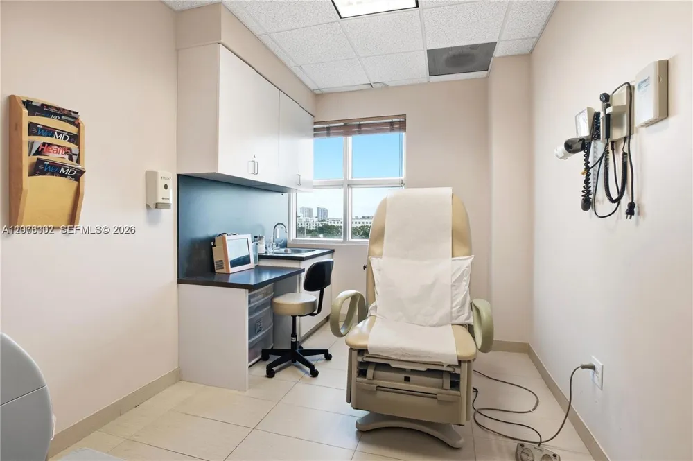 3650 NW 82nd Ave #PH506 Doral, FL 33166