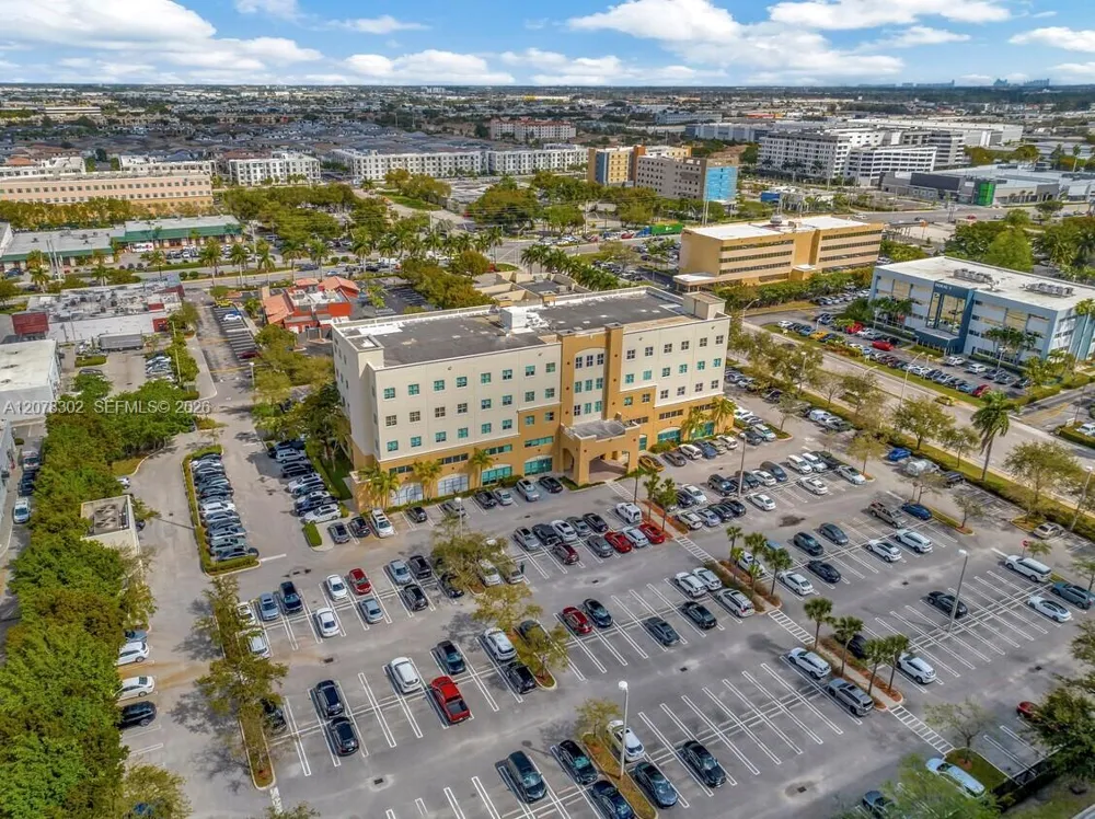 3650 NW 82nd Ave #PH506 Doral, FL 33166