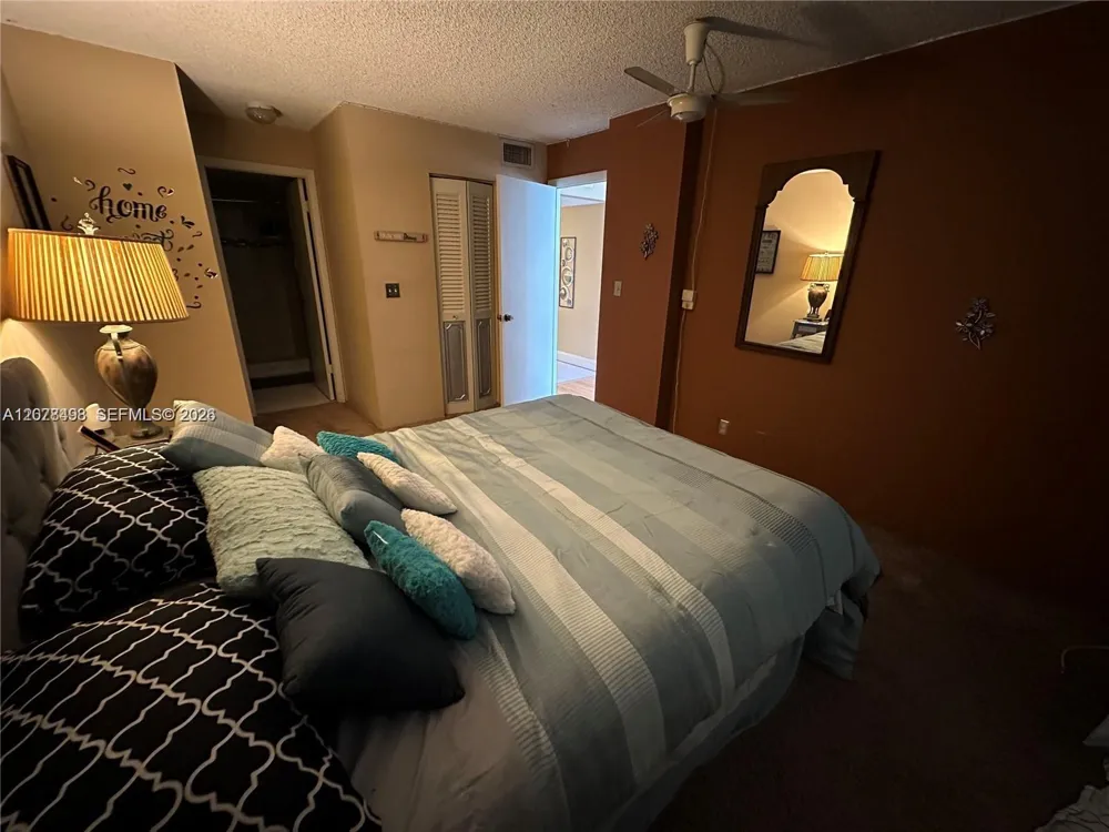 2741 Taft St #212 Hollywood, FL 33020
