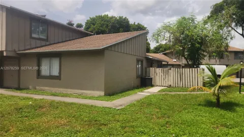 2138 NW 57th Ave #13-C