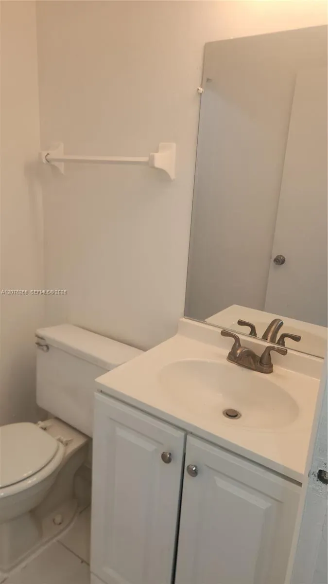 2138 NW 57th Ave #13-C Lauderhill, FL 33313