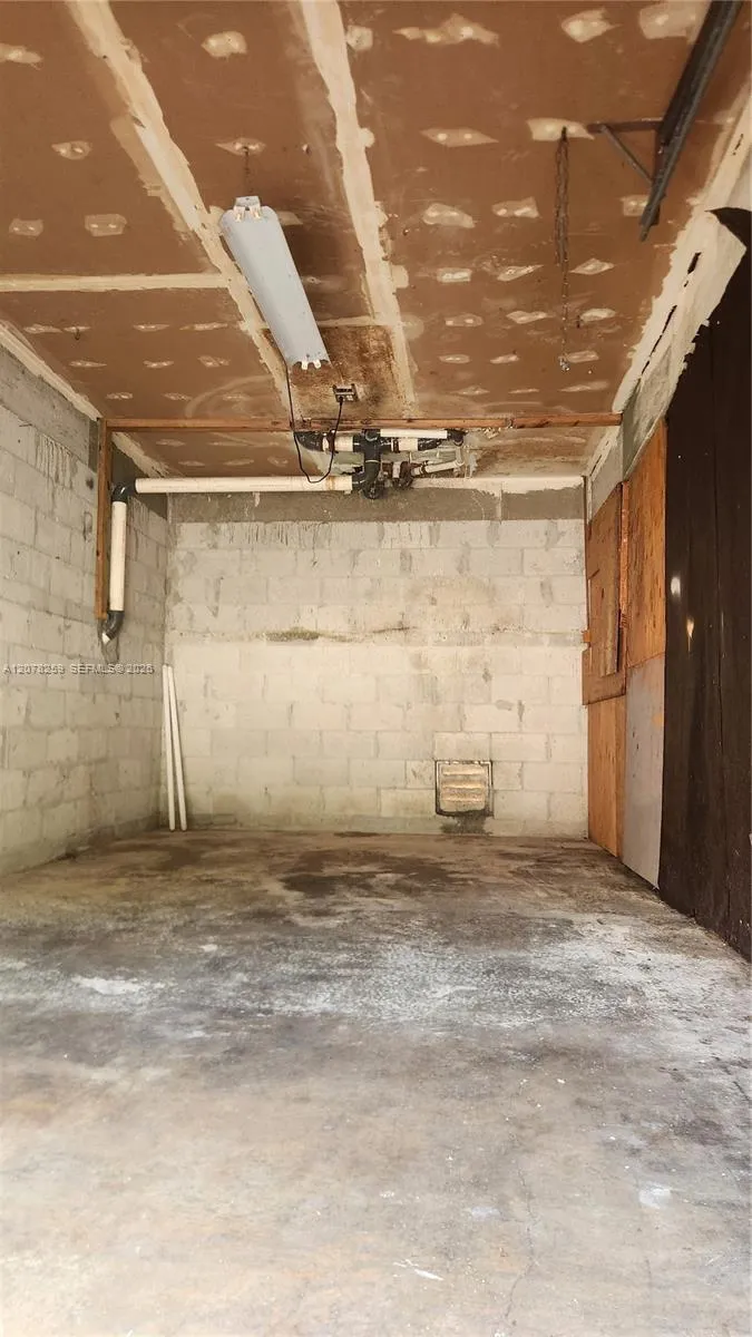 2138 NW 57th Ave #13-C Lauderhill, FL 33313