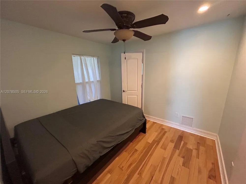413 S K St Lake Worth, FL 33460