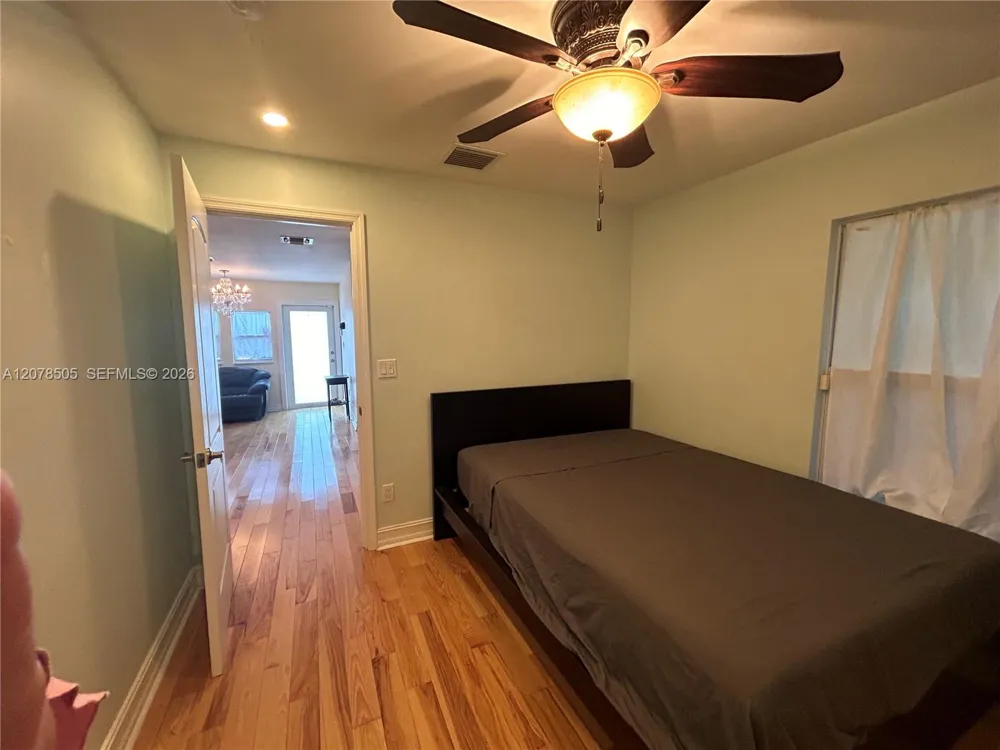 413 S K St Lake Worth, FL 33460