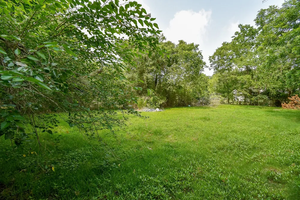 S Avenue D Humble, TX 77338