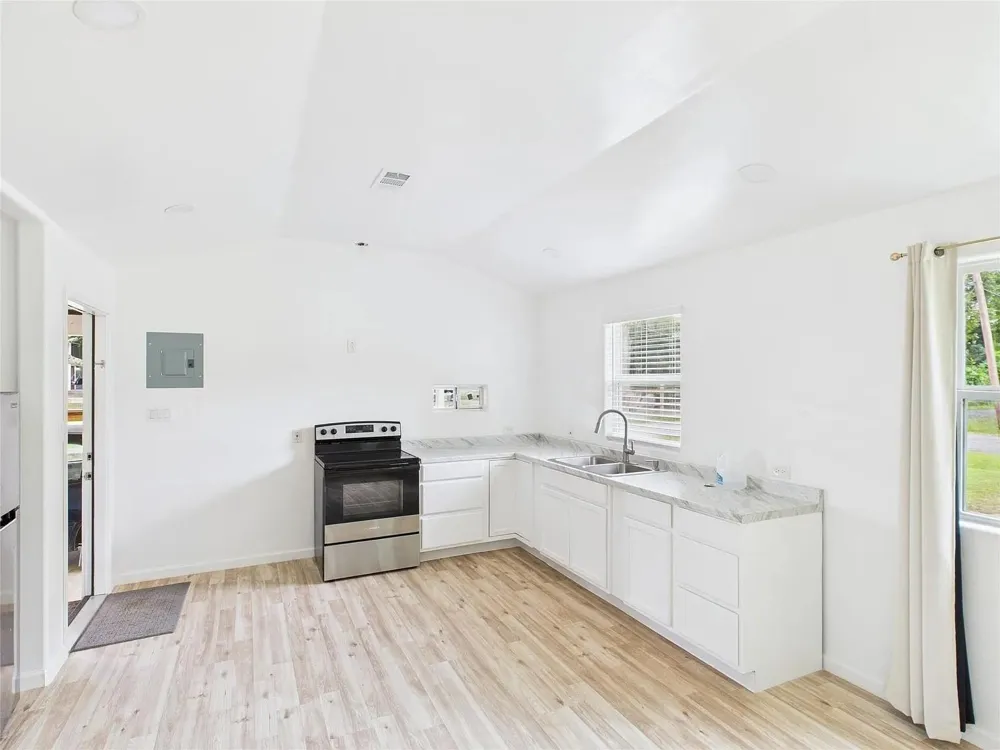 4031 Fairview Drive Orange, TX 77630