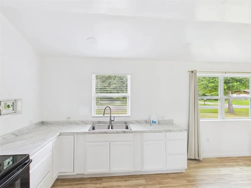 4031 Fairview Drive Orange, TX 77630