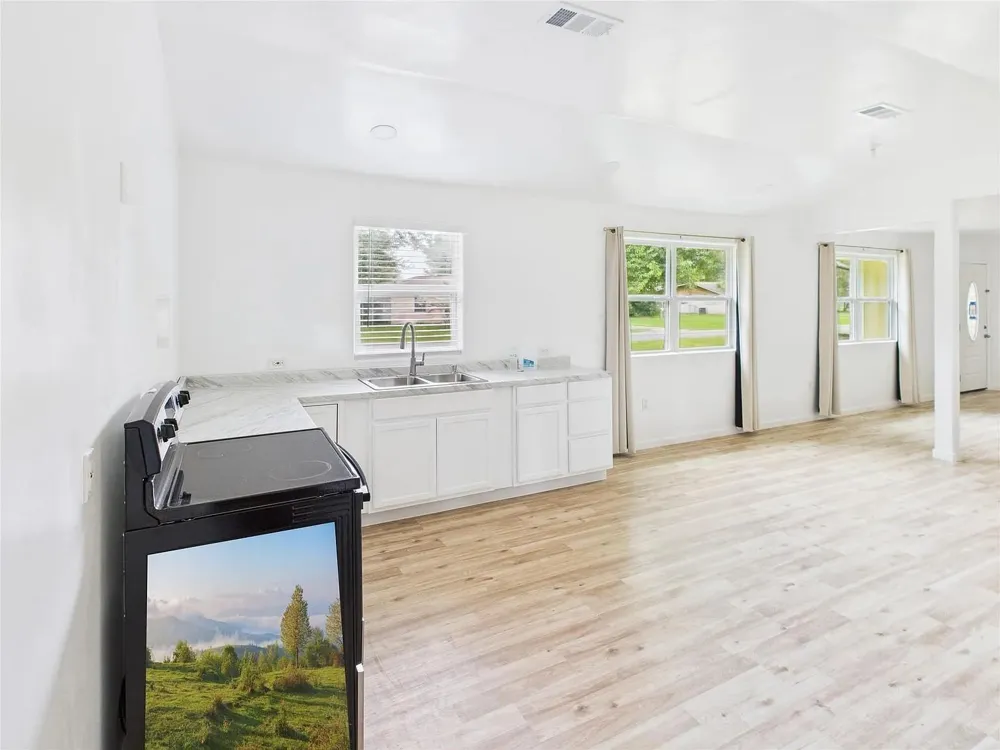 4031 Fairview Drive Orange, TX 77630