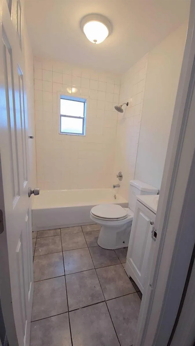 621 NW 5th Avenue #Unit 3 Pompano Beach, FL 33060