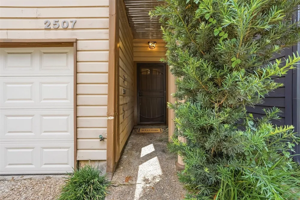 2507 Mandell Street Houston, TX 77006
