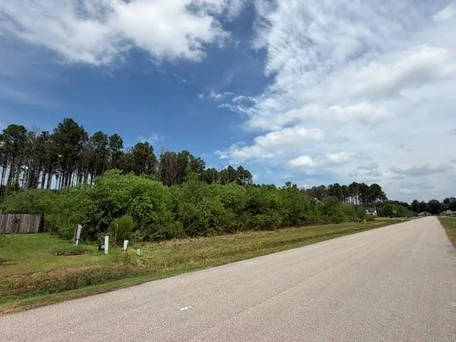 214 County Road 6614 Dayton, TX 77535