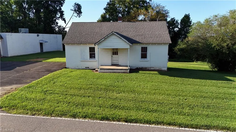 1314 Old US Highway 601 Mount Airy, NC 27030