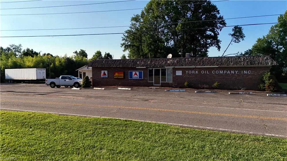 1314 Old US Highway 601 Mount Airy, NC 27030