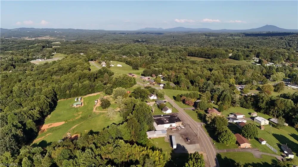 1314 Old US Highway 601 Mount Airy, NC 27030