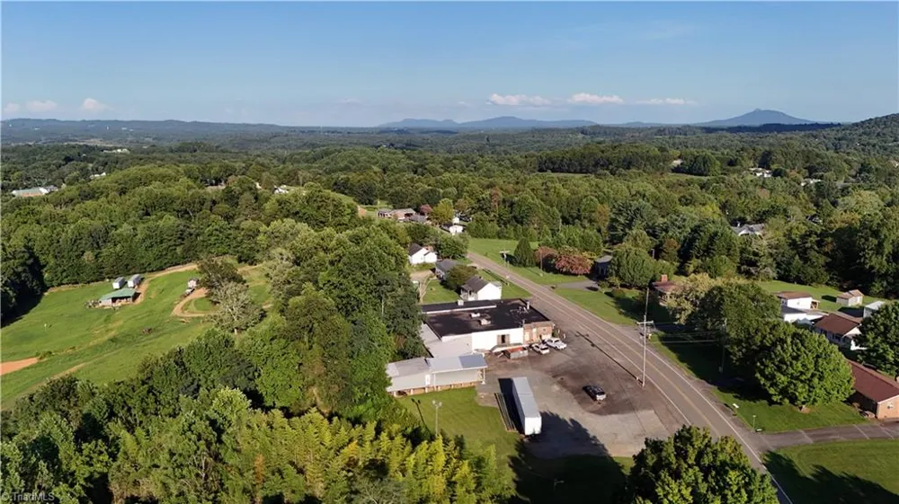 1314 Old US Highway 601 Mount Airy, NC 27030