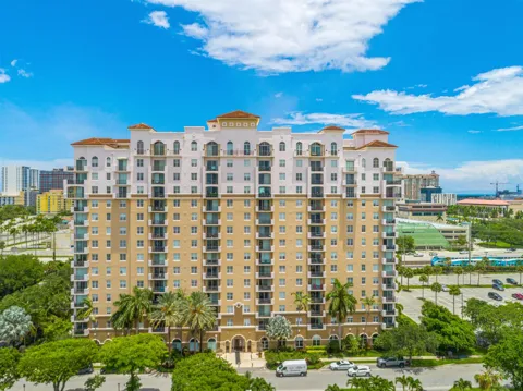 616 Clearwater Park Road #611