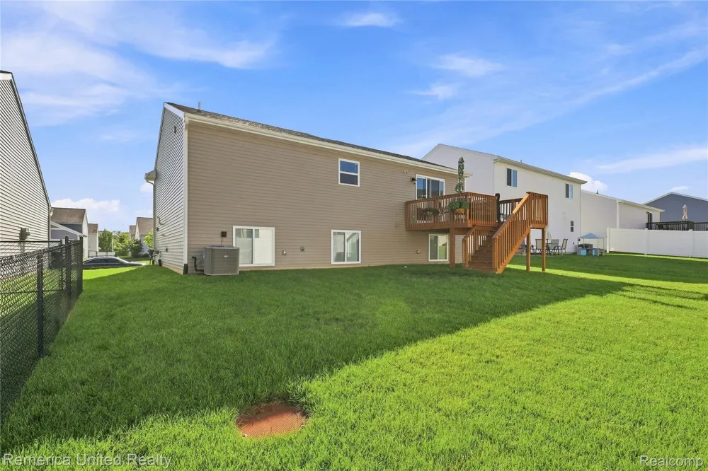 2881 Jordan River Drive Handy Township, MI 48836