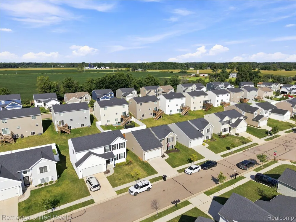 2881 Jordan River Drive Handy Township, MI 48836