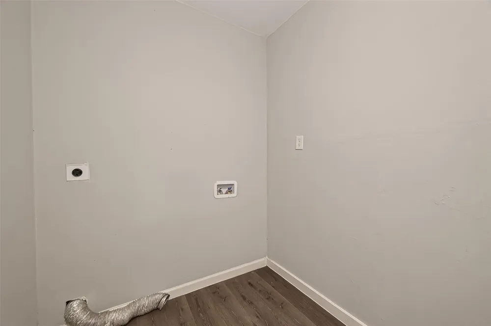 2422 Florence Street La Marque, TX 77568