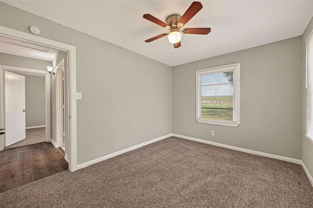 2422 Florence Street La Marque, TX 77568