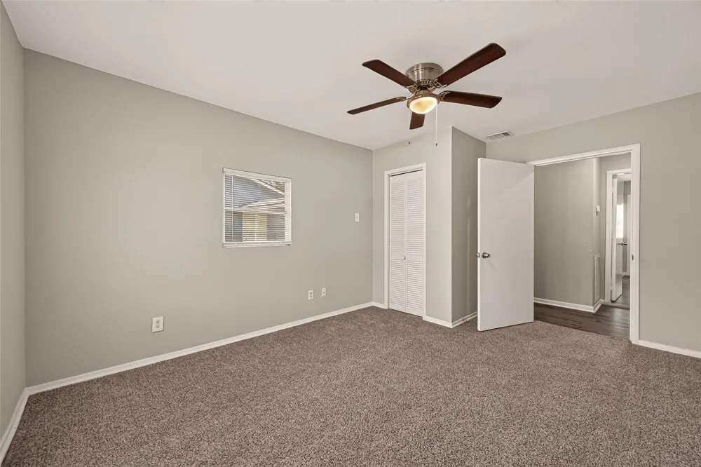 2422 Florence Street La Marque, TX 77568