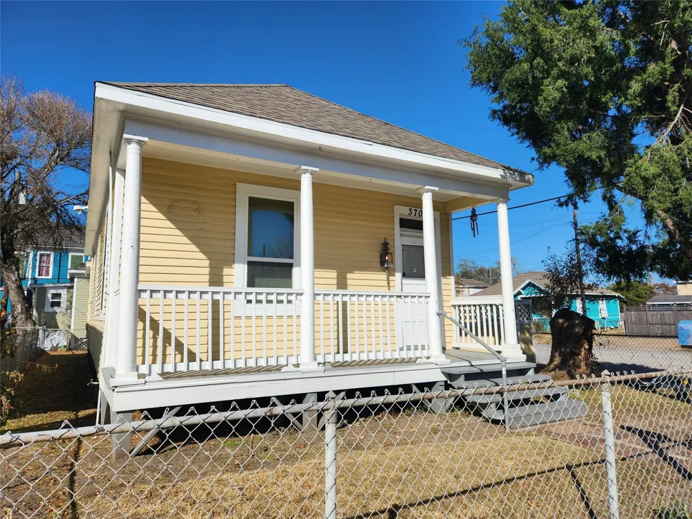 3712 Avenue O Galveston, TX 77550