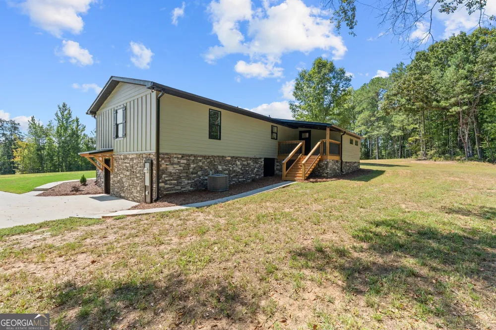 17187 Ga Highway 34 Franklin, GA 30217