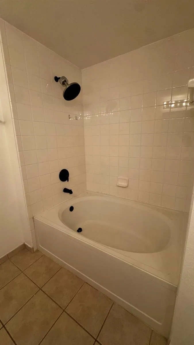 2725 Anzio Court #202 Palm Beach Gardens, FL 33410