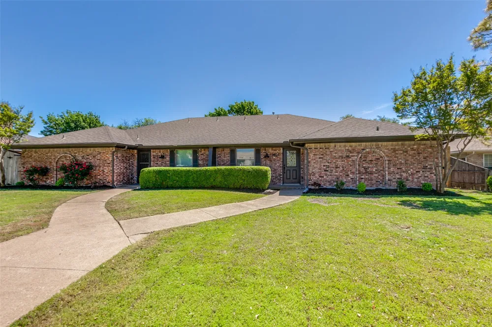2822 Clear Springs Drive Plano, TX 75075