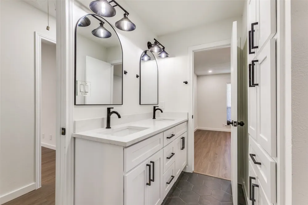 2822 Clear Springs Drive Plano, TX 75075