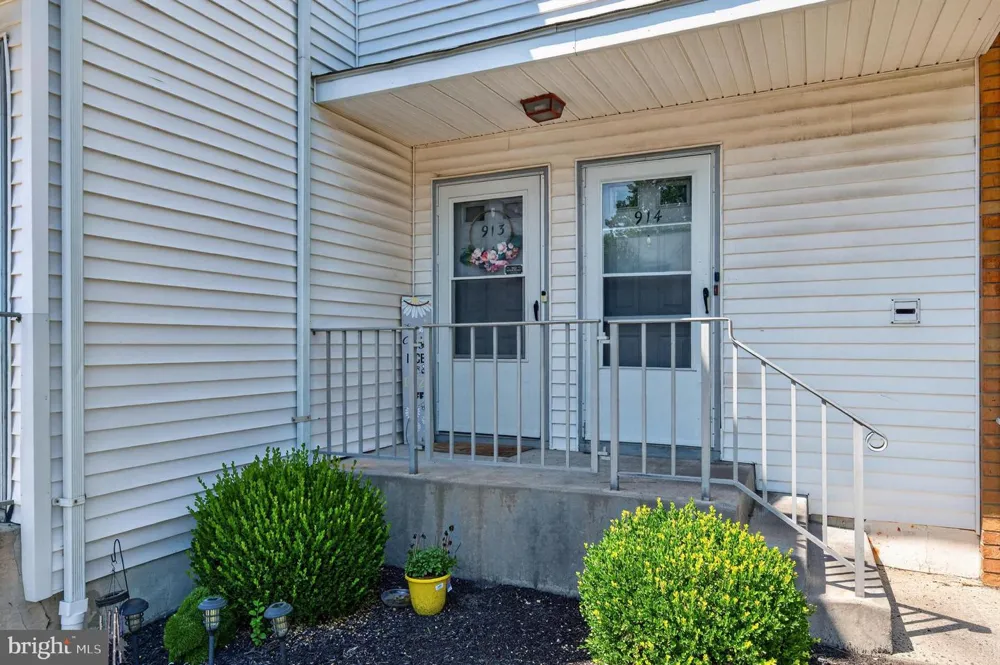 913 WOODCHIP ROAD Lumberton, NJ 08048
