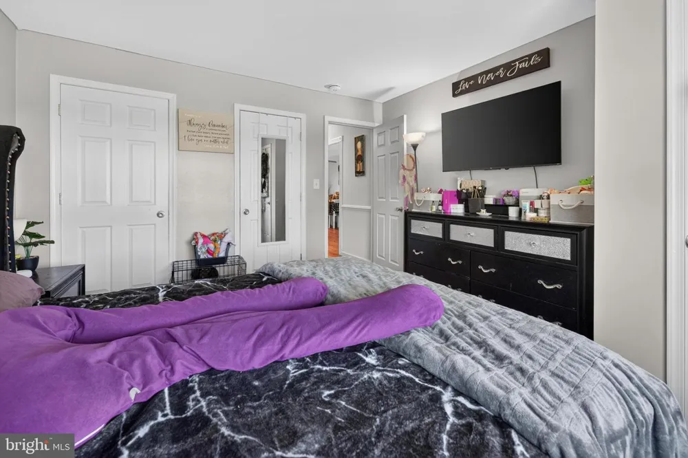 913 WOODCHIP ROAD Lumberton, NJ 08048