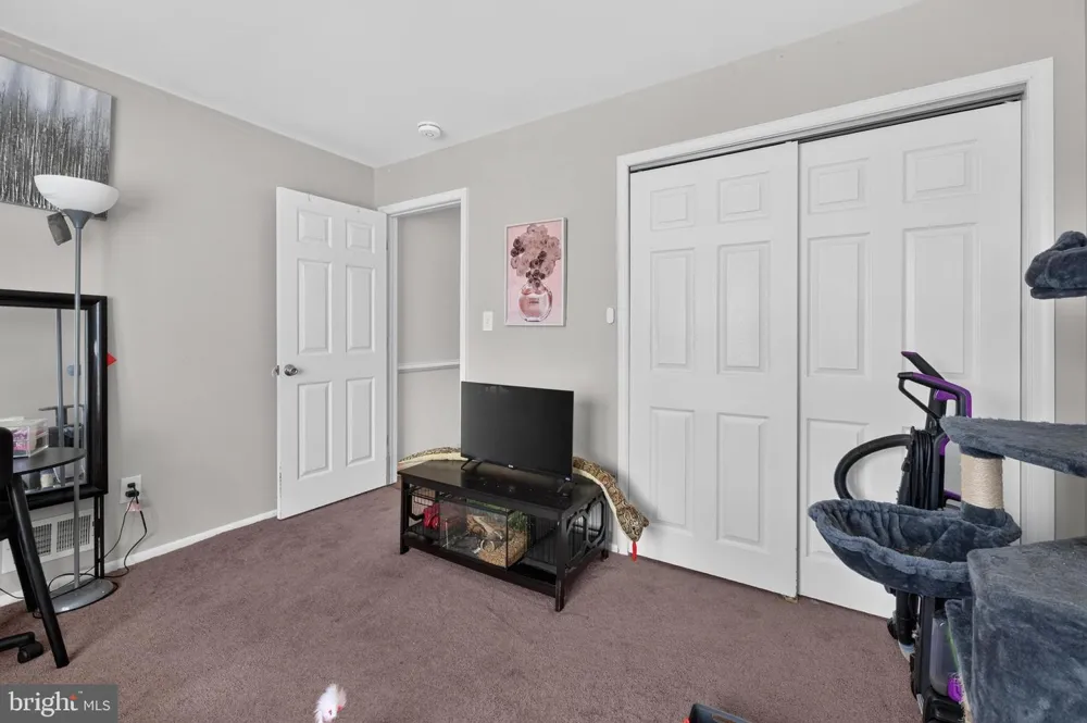 913 WOODCHIP ROAD Lumberton, NJ 08048