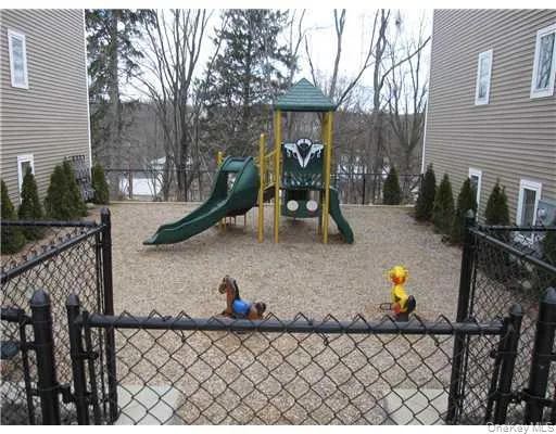 110 Tondo Circle Harriman, NY 10926