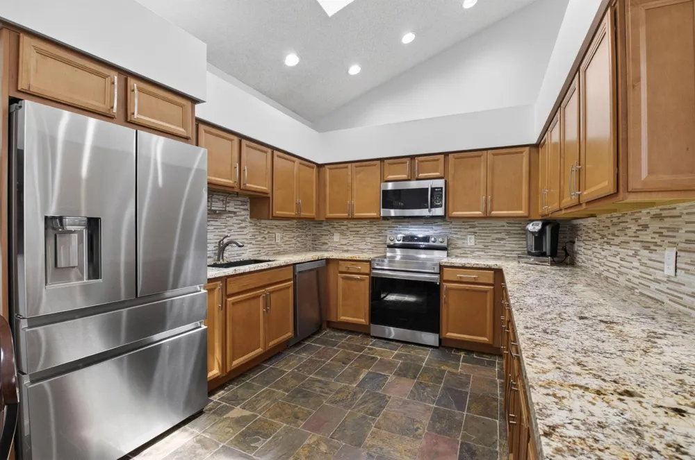 6694 NW 26th Way Boca Raton, FL 33496