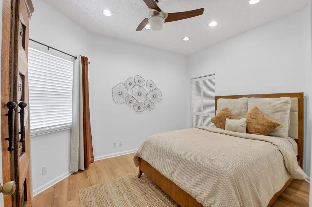 6694 NW 26th Way Boca Raton, FL 33496