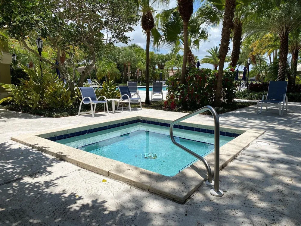6694 NW 26th Way Boca Raton, FL 33496