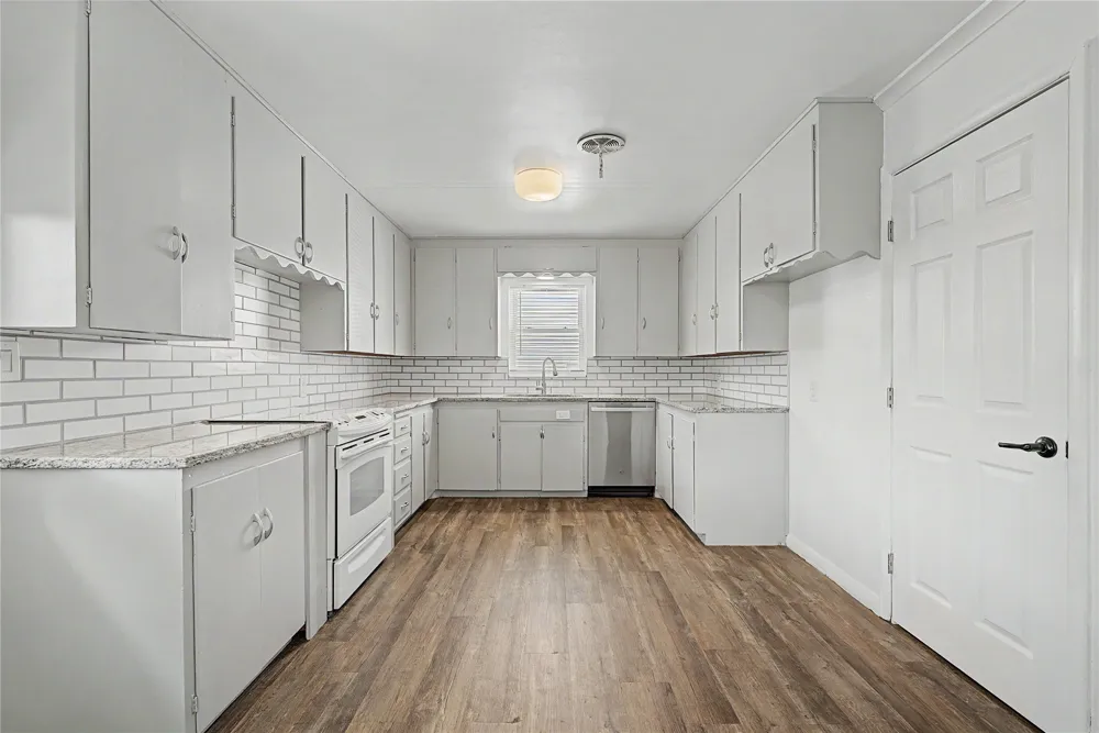5450 S Boston Avenue Tulsa, OK 74105