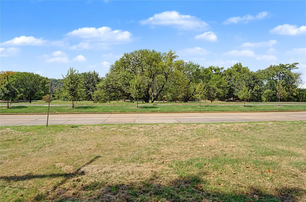 5450 S Boston Avenue Tulsa, OK 74105