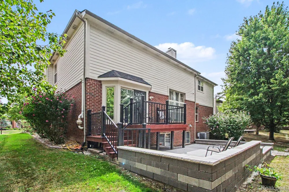 24555 THATCHER DRIVE Novi City, MI 48375