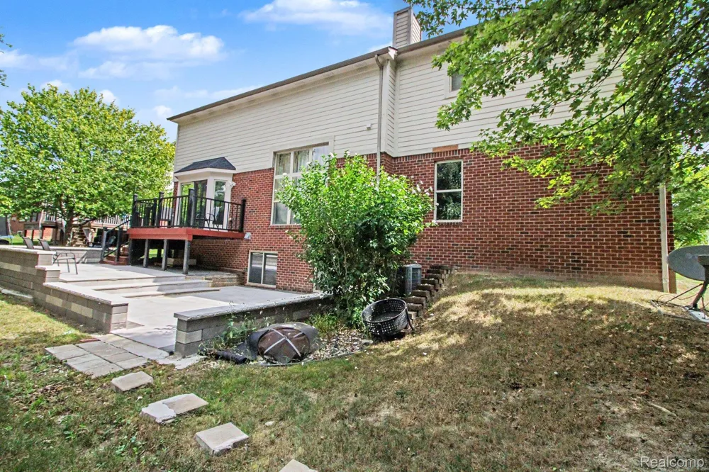24555 THATCHER DRIVE Novi City, MI 48375