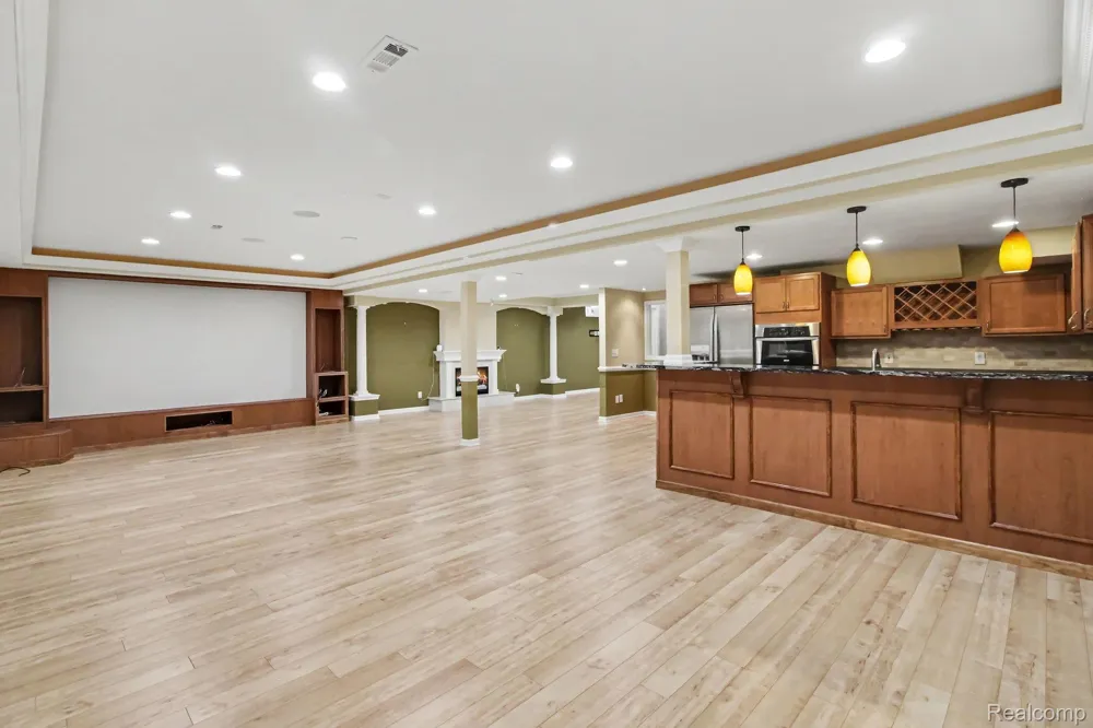 24555 THATCHER DRIVE Novi City, MI 48375