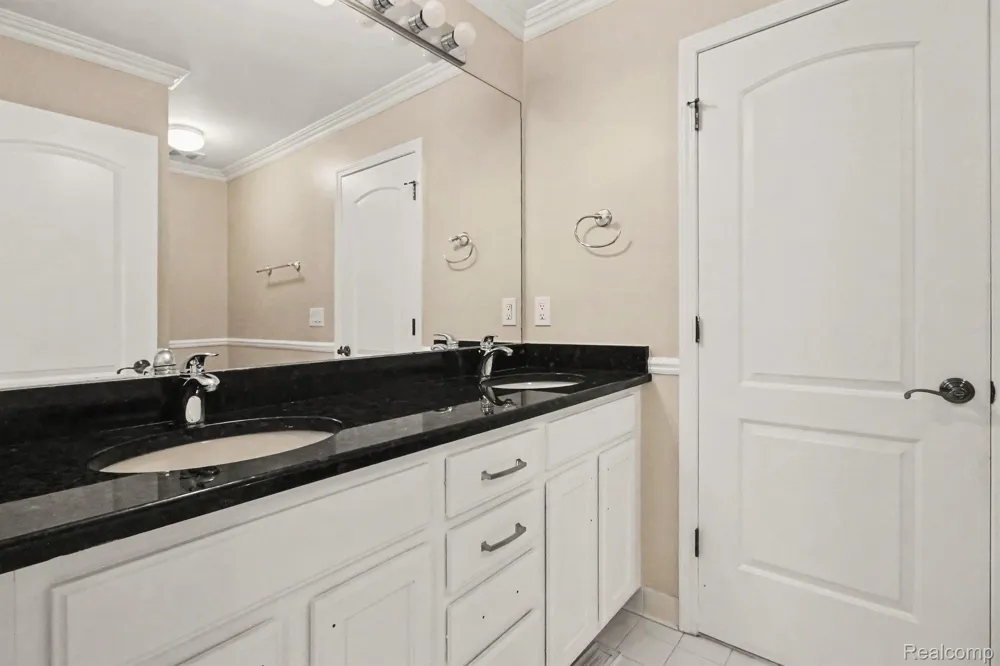 24555 THATCHER DRIVE Novi City, MI 48375