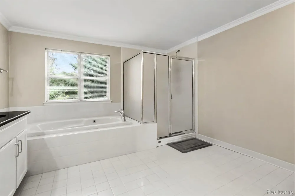 24555 THATCHER DRIVE Novi City, MI 48375