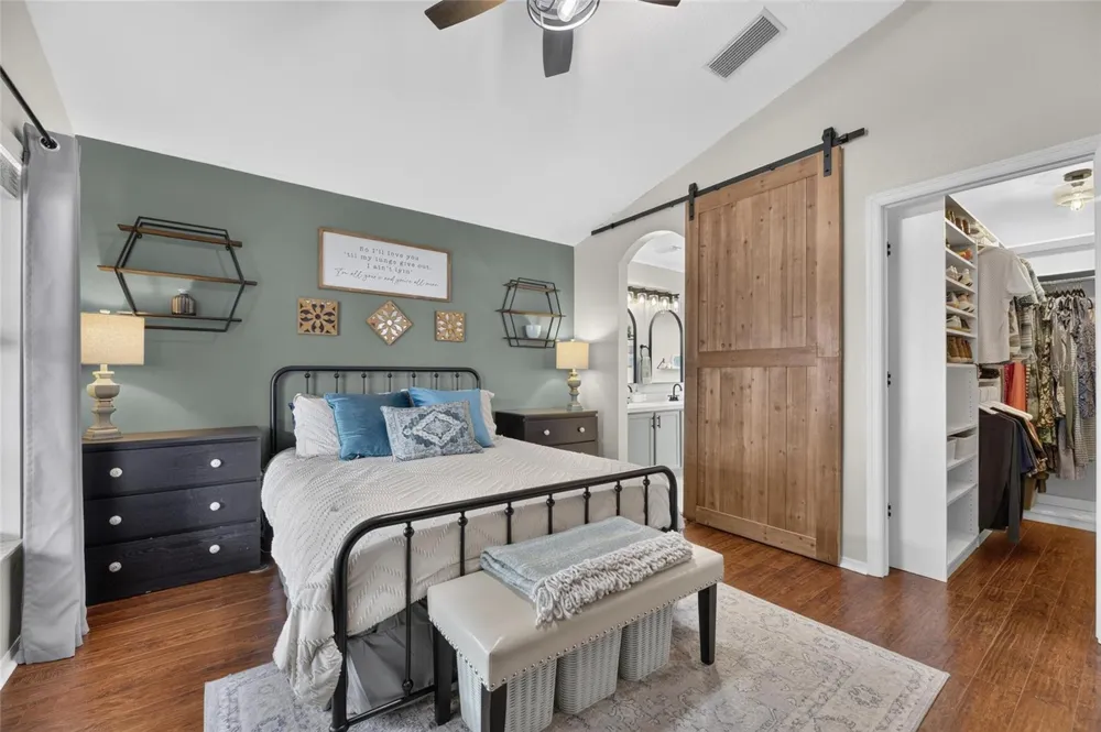 7629 DEVONBRIDGE GARDEN WAY Apollo Beach, FL 33572